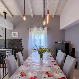  Apartment Splendido Tra Le Colline Ed Il Mare Di Celle Ligure Italien